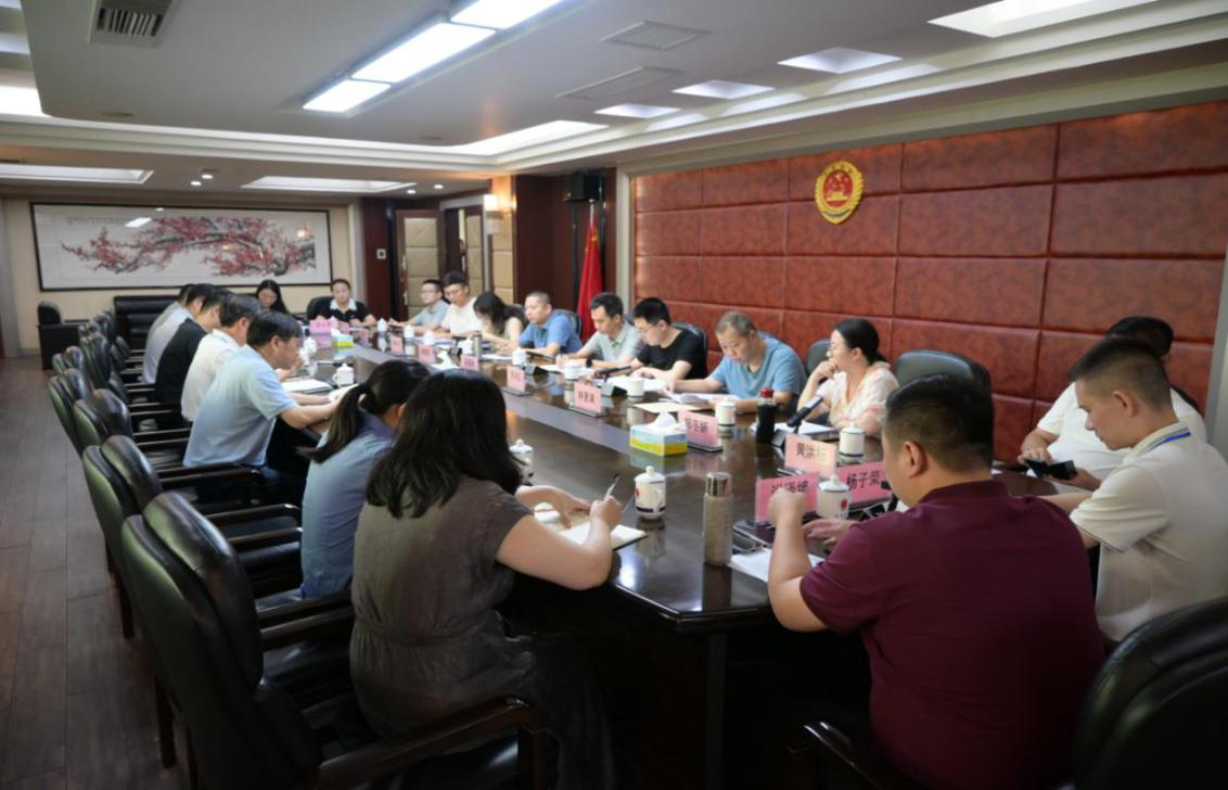 以评促练，提升公诉履职能力——普宁市人民检察院组织开展庭审观摩评议活动